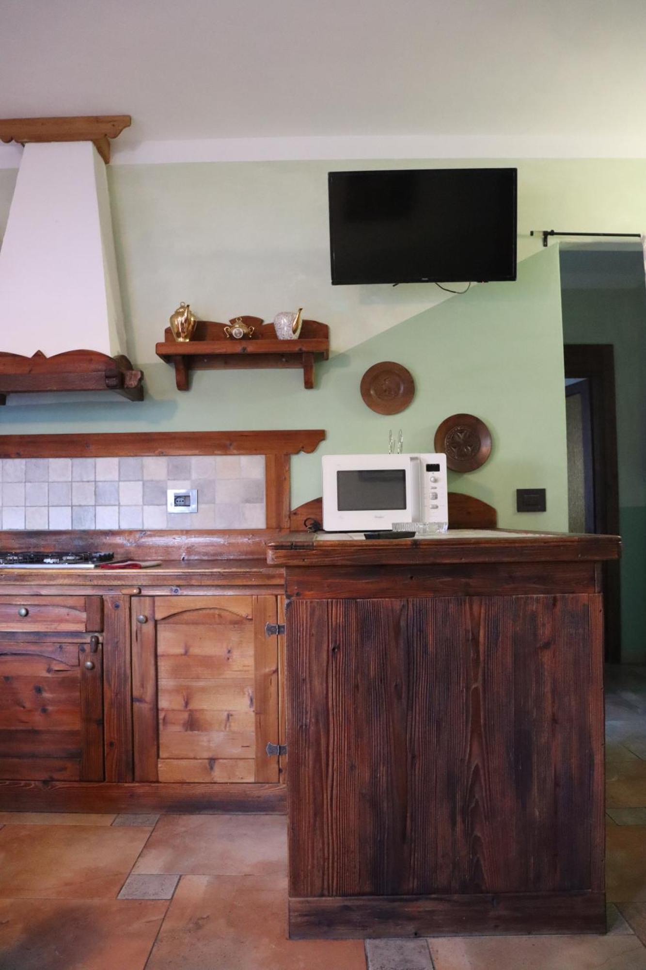 Chevres A Cheval - Apartment อาออสตา ภายนอก รูปภาพ
