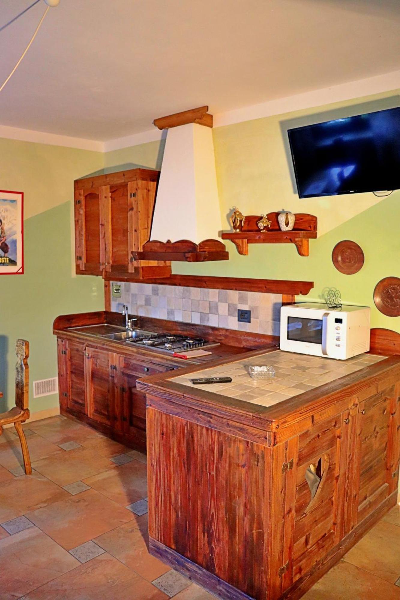 Chevres A Cheval - Apartment อาออสตา ภายนอก รูปภาพ