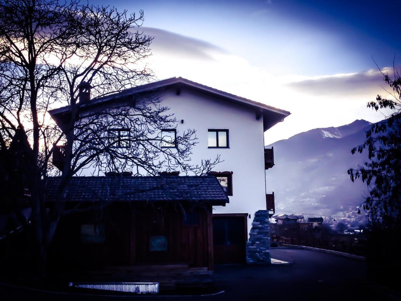 Chevres A Cheval - Apartment อาออสตา ภายนอก รูปภาพ